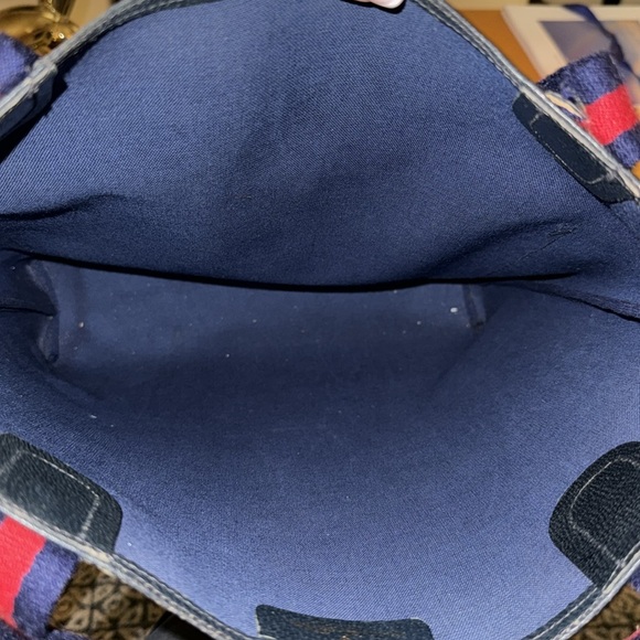 Vintage Gucci tote in coated PVC - Picture 5 of 7